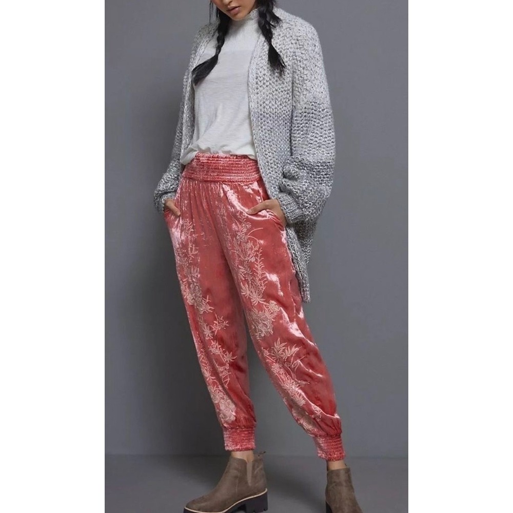 Anthropologie Pink‎ Velvet Floral Embroidered Smocked Jogger Pants XS Rose Boho